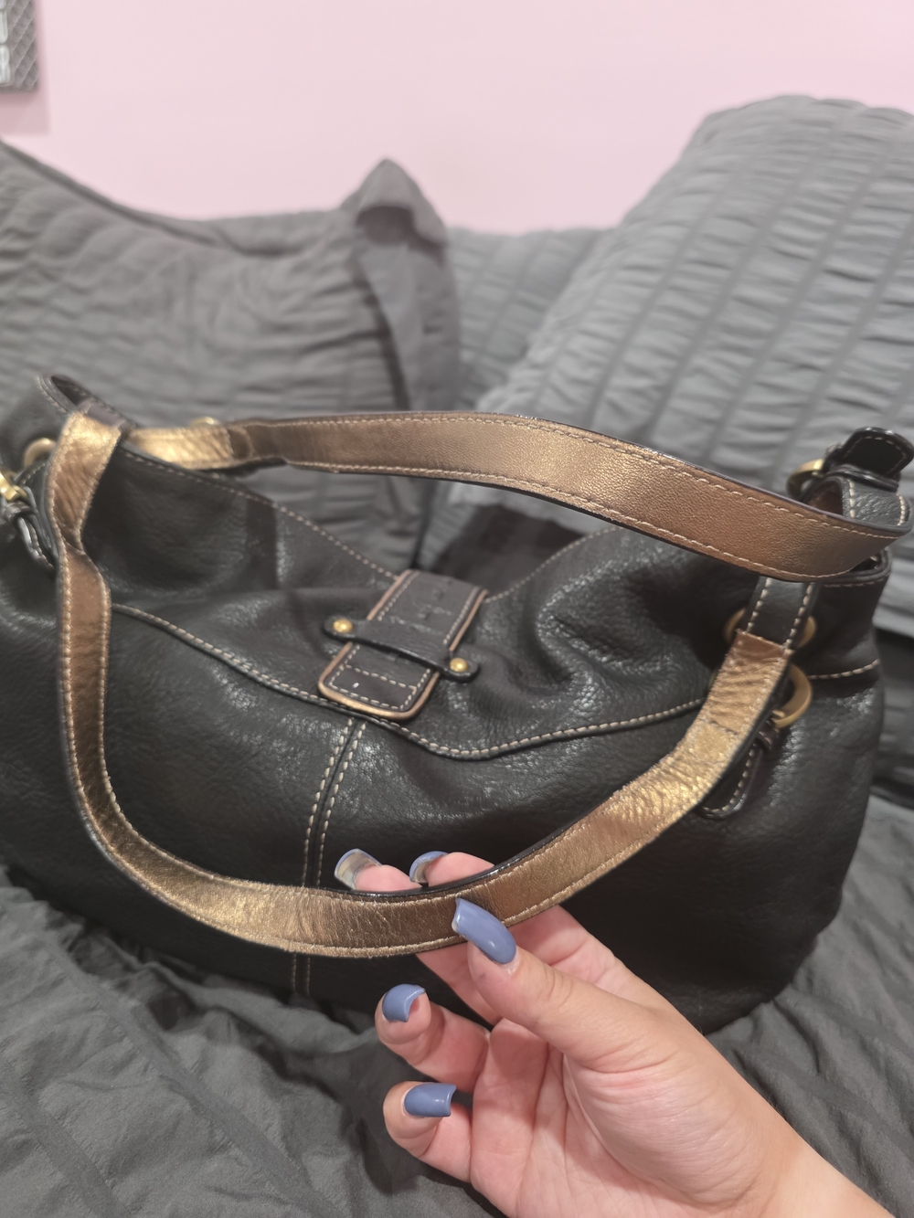 Luce Black Pebbled Leather Shoulder Bag with Decorative Medallion Accent - Picture 4 of 13